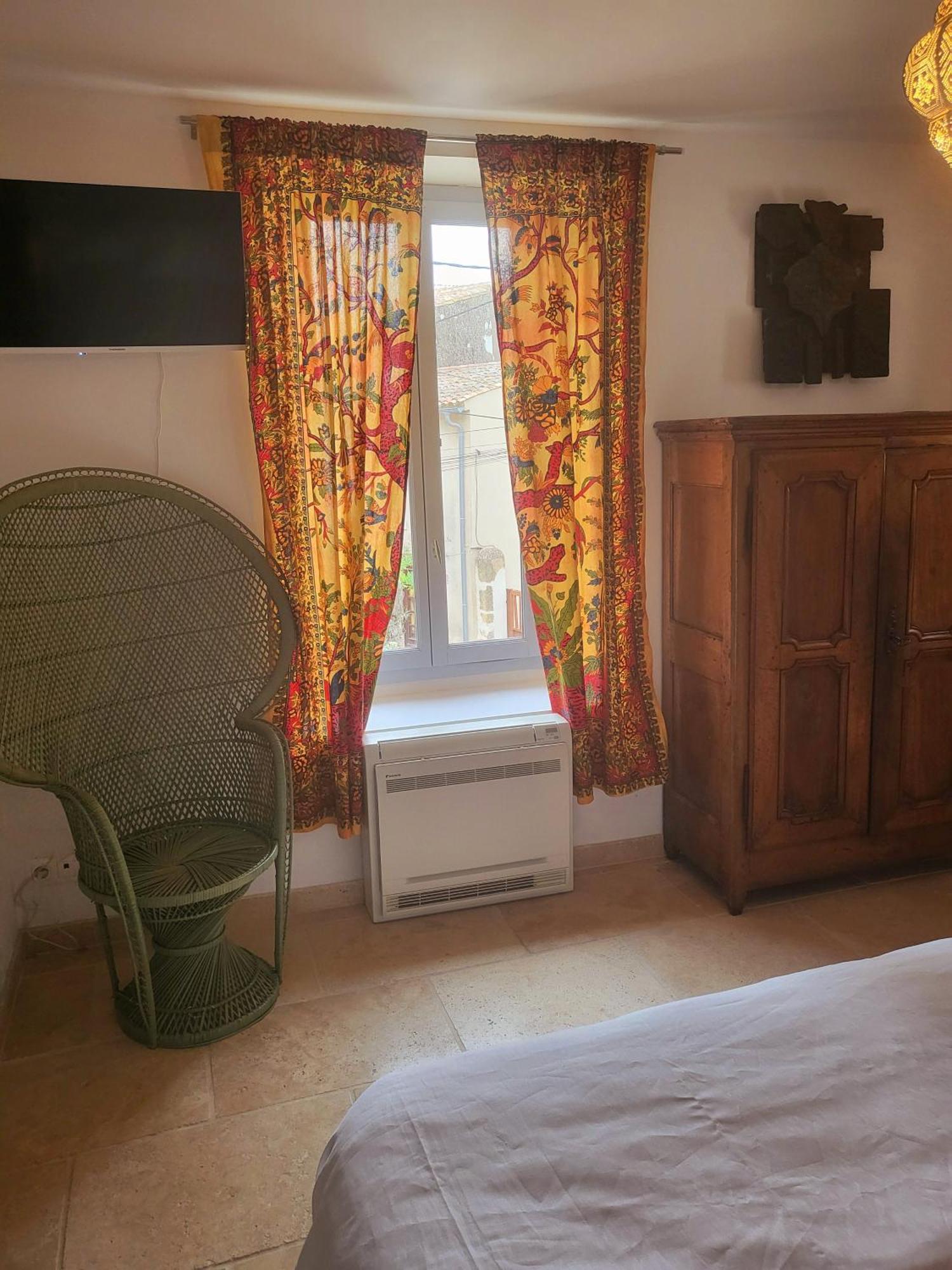 Saint-Pons-de-Mauchiens La Rose Du Vent Bed & Breakfast エクステリア 写真